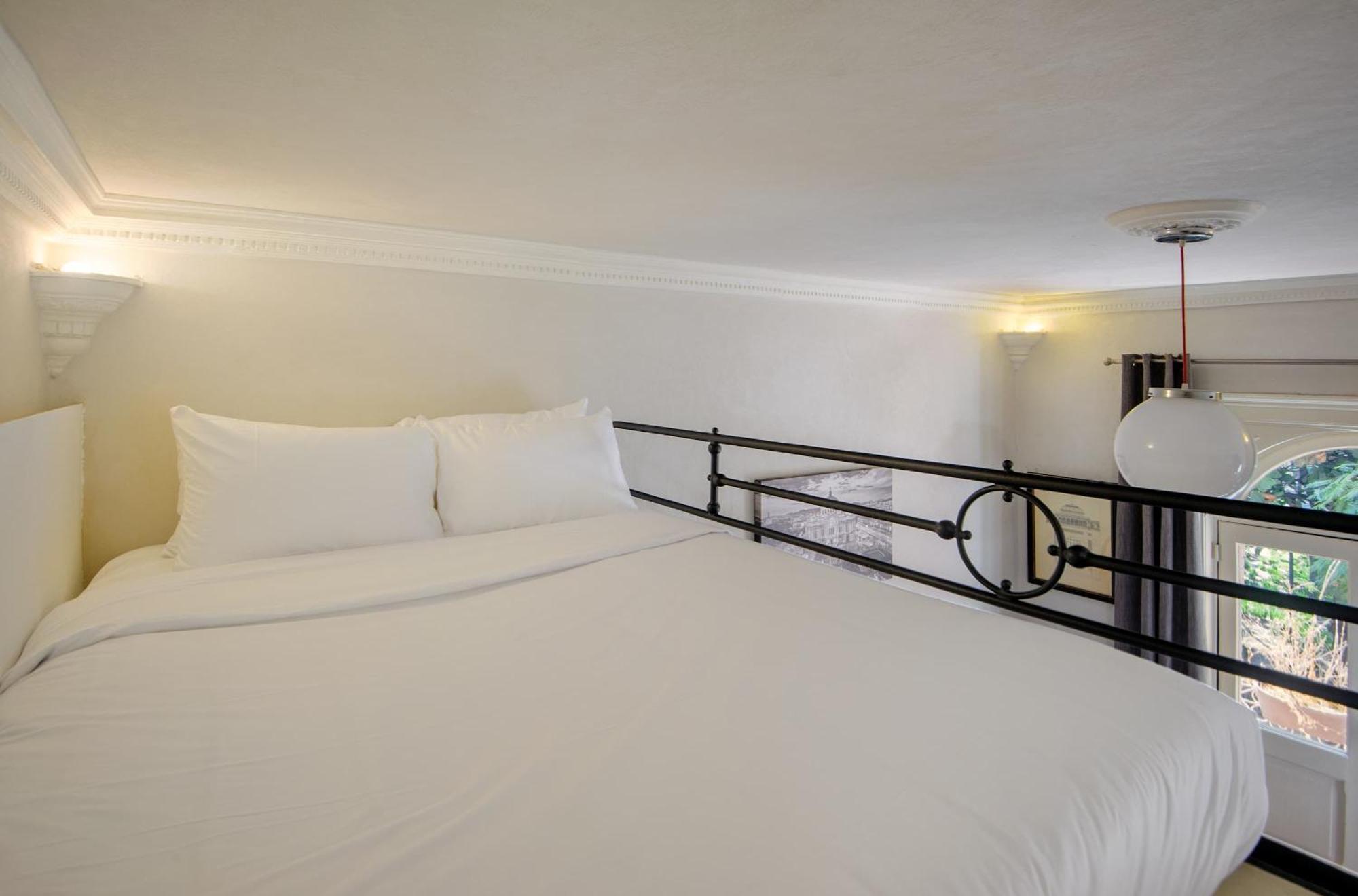 Marvelous Loft With Great Balcony In Roma Norte Appartamento