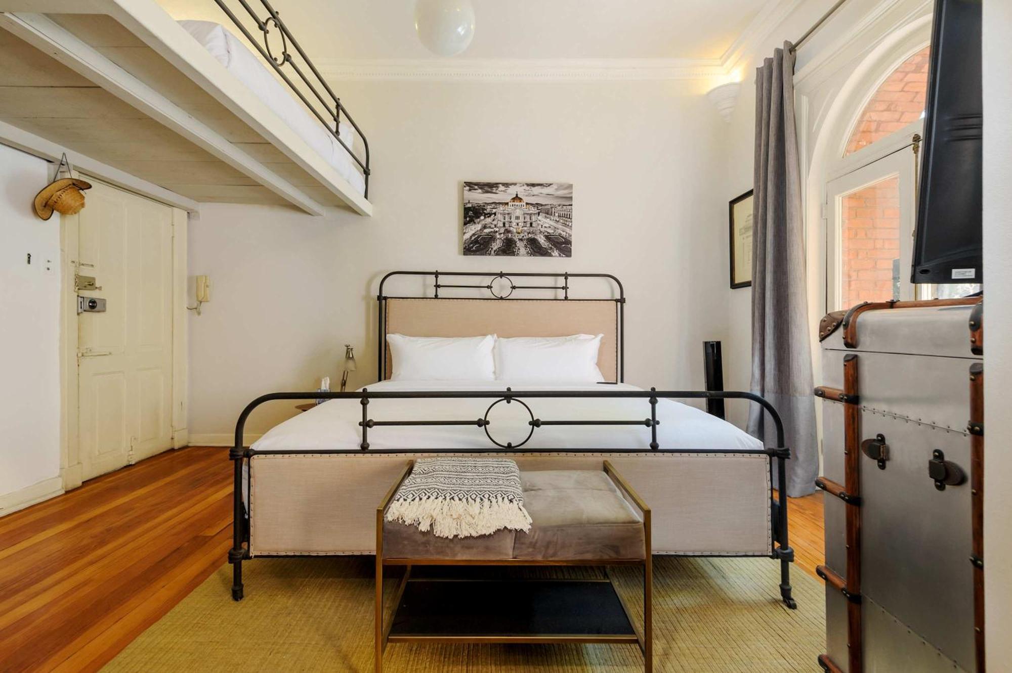 Marvelous Loft With Great Balcony In Roma Norte Città del Messico